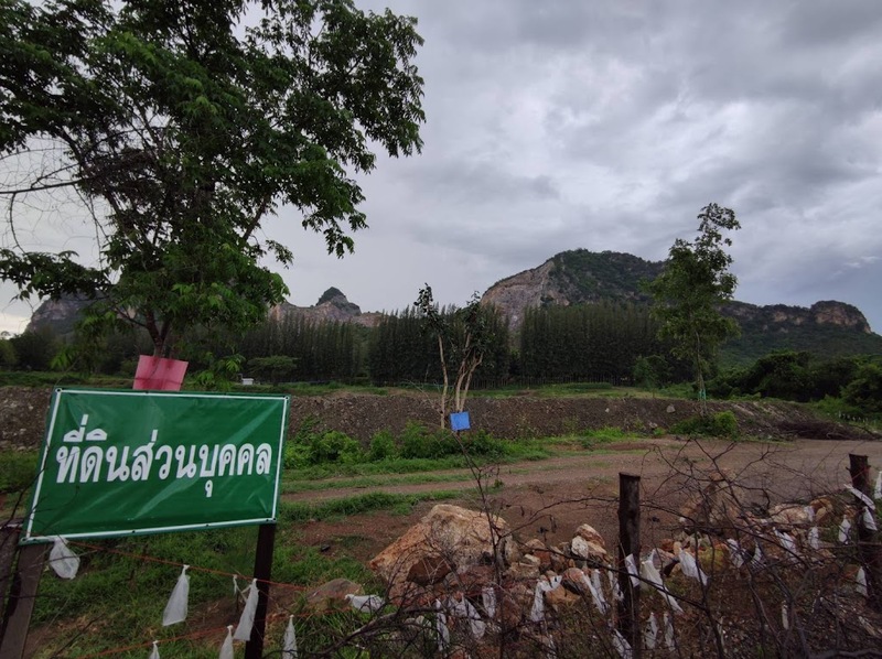 away by a day, camel republic, huai wonder camp, the field animals dream, tumlay cafe & bar, unseen thailand, คาเฟ่เพชรบุรี, คาเมลรีพับลิค, จันทร์จ้าว cafe & restaurant, ช่องกระจกนางพันธุรัต, ชะอำ, ต้นไม้ใบหญ้า คาเฟ่, ตลาดน้ำกวางโจว, ตลาดน้ำบนน้ำตก, ถ้ำวิมานจักรี, ถ้ำเขาย้อย, ที่เที่ยวเพชรบุรี, ที่เที่ยวเพชรบุรี 2023, ที่เที่ยวเพชรบุรี 2024, ที่เที่ยวเพชรบุรี 2566, ที่เที่ยวเพชรบุรี 2567, พระธาตุฉิมพลีพระเศรษฐีนวโกฏิ, พระนครคีรี, พระปรางค์ 5 ยอด, พระรามราชนิเวศน์, พระสังฆราชแตงโม, ยุ้งเกลือ บ้านแหลม, ลานผีเสื้อ, วังบ้านปืน, วัดข่อย, วัดถ้ำเขาหลวง, วัดมหาธาตุ, วัดมหาธาตุวรวิหาร, วัดใหญ่สุวรรณารามวรวิหาร, สวนสนุก, สวนสัตว์, สวิสเซอร์แลนด์ แดนเพชรบุรี, สะพานอ่าวบางตะบูน, สะพานแขวนเขื่อนแก่งกระจาน, หลวงพ่อหกนิ้ว, ห้วยสงสัยแคมป์, หาดชะอำ, หาดปึกเตียน, หาดเจ้าสำราญ, อ่าวบางตะบูน, อุทยานประวัติศาสตร์พระนครคีรี, เขานางนอน, เขานางพันธุรัต, เขาพะเนินทุ่ง, เขาวัง, เขาอีบิด, เขื่อนแก่งกระจาน, เดอะฟิลด์แอนนิมอลดรีมฟาร์มแอนด์การ์เด้น, เที่ยวเพชรบุรี, เพชรบุรี, แคมป์บ้านกร่าง, โครงการชั่งหัวมัน, top 26+ ที่เที่ยวเพชรบุรี [กรกฎาคม 2024] ท่องประวัติศาสตร์ พักผ่อนริมหาด สัมผัสธรรมชาติริมเขา