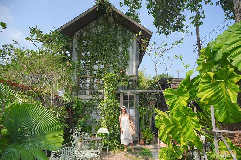 คาเฟ่ศรีราชา, ศรีราชา, mother มาเธอร์ คาเฟ่มู้ดดี ในบ้านไม้อบอุ่น ไอศครีมอร่อย