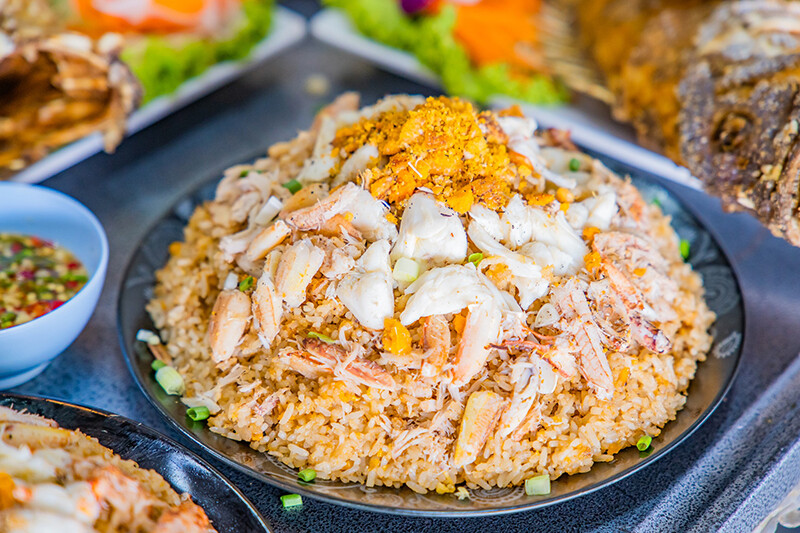 หัวหิน, top 12+ ร้านอาหารชะอำ 2567 ติดทะเล ราคาถูก บรรยากาศดี ซีฟู้ดเด็ด