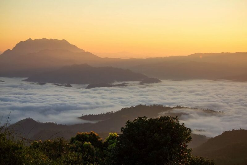 กิ่วแม่ปาน, จุดชมวิวดอยกิ่วลม, จุดชมวิวภูสอยดาว, ดอกหงอนนาค, ดอยกิ่วลม, ดอยหลวงเชียงดาว, ดอยอินทนนท์, ที่เที่ยวหน้าหนาว, ที่เที่ยวหน้าหนาว 2020, ที่เที่ยวหน้าหนาว 2563, ทุ่งดอกหงอนนาค, น้ำตกภูสอยดาว, น้ำตกแม่ยะ, ปางอุ๋ง, ปางอุ๋ง แม่ฮ่องสอน, พระมหาธาตุนภเมทนีดล, ภูชี้ฟ้า, ภูทับเบิก, ภูสอยดาว, ลานสน, ลานสนสามใบ, สะพานซูตองเป้, หมู่บ้านรักไทย, ห้วยน้ำดัง, เที่ยวกิ่วแม่ปาน, เที่ยวดอย, เที่ยวดอยอินทนนท์, เที่ยวปางอุ๋ง, เที่ยวภูชี้ฟ้า, เที่ยวภูทับเบิก, เที่ยวภูสอยดาว, เที่ยวหน้าหนาว, เที่ยวห้วยน้ำดัง, เที่ยวเชียงราย, เที่ยวเชียงใหม่, เที่ยวเพชรบูรณ์, เที่ยวแม่ฮ่องสอน, ไร่กะหล่ำปลี, top 9+ ที่เที่ยวหน้าหนาว สัมผัสสายหมอก และธรรมชาติของเมืองไทย