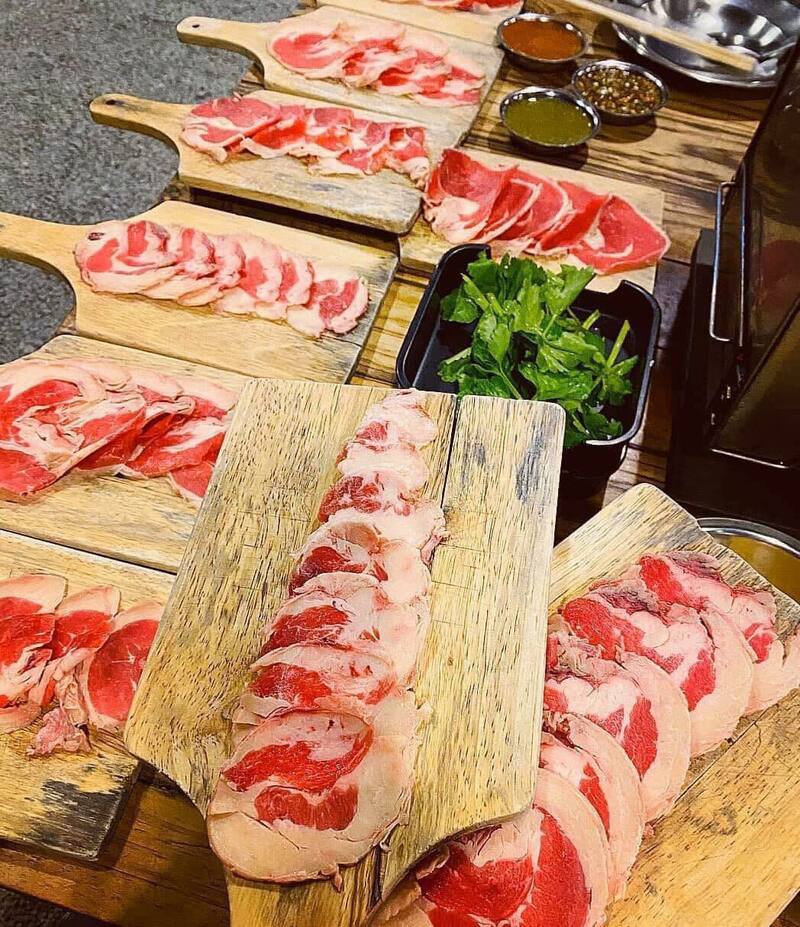 top 12+ ร้าน โคขุน-ปิ้งย่าง-ชาบู เต็มอิ่มกับอาหารนานาชนิดสไตล์ฮาลาลฟู้ด @กทม.