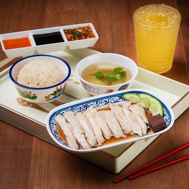 รวมร้านข้าวมันไก่ ภูเก็ต ข้าวหอม ไก่นุ่ม น้ำจิ้มเด็ด ร้านอร่อยที่ห้ามพลาด!