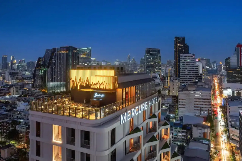 mercure bangkok surawong โรงแรมดีไซน์โมเดิร์น บนถนนสุรวงศ์ ใกล้แหล่งแฮงค์เอาท์