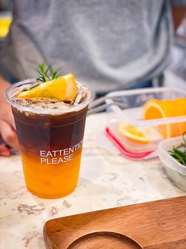 ร้านกาแฟนั่งทำงาน บรรยากาศเงียบๆ ย่านสยาม-จุฬา แถมเป็น co-working space อยู่ใกล้ใจกลางเมือง