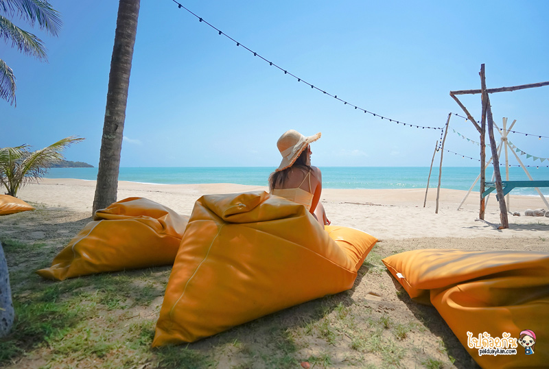 เที่ยวบ้านกรูด, cafe de wa บ้านกรูด, คาเฟ่เดอวา, คาเฟ่บ้านกรูด, ร้านกาแฟบ้านกรูด, cafe de wa คาเฟ่น่ารักโทนสีเหลือง ริมหาดบ้านกรูด