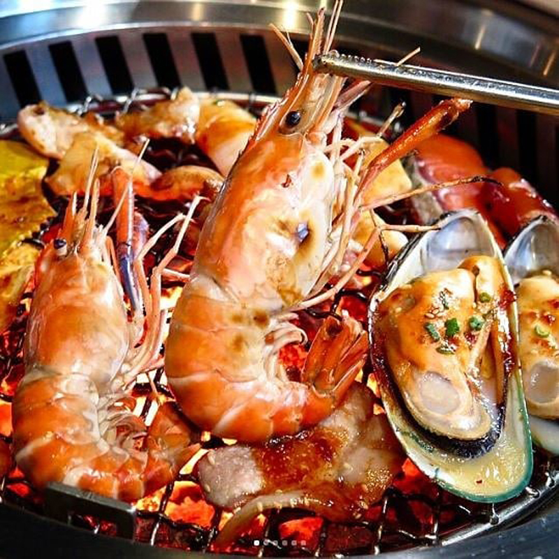 ร้านบุฟเฟ่ต์ปิ้งย่าง อิ่มอร่อยโดนใจ จัดเต็มกินได้ไม่อั้น