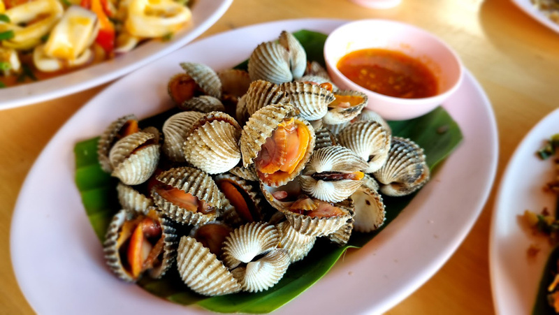 top 10+ ร้านอาหารชลบุรี 2567 วิวสวย ติดริมทะเล บรยากาศดี ราคาไม่แพง