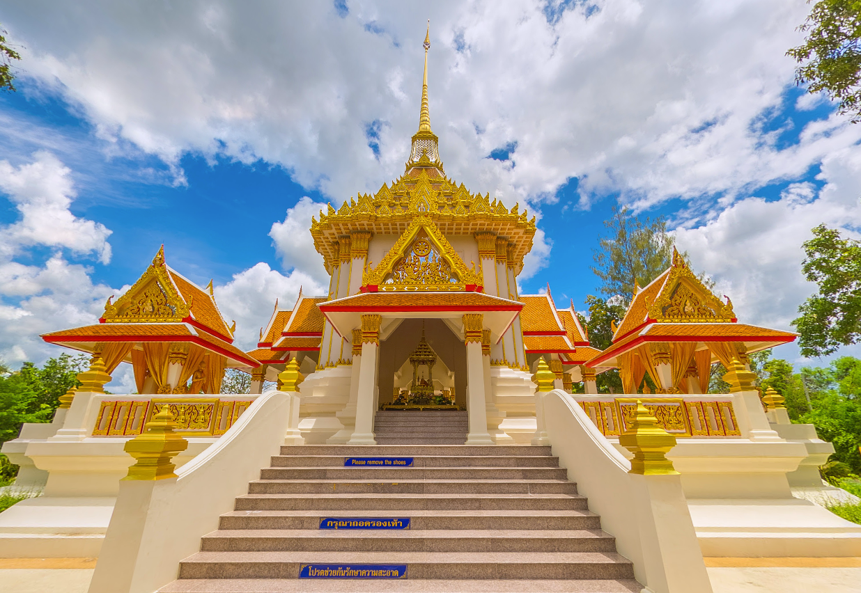 seen space, จุดชมวิวเขาแดง, ตลาดโต้รุ่งหัวหิน, ถ้ำพระยานคร, ที่เที่ยวประจวบ, ที่เที่ยวประจวบ 2020, ที่เที่ยวประจวบ 2021, ที่เที่ยวประจวบ 2563, ที่เที่ยวประจวบ 2564, ที่เที่ยวประจวบ 2565, ที่เที่ยวประจวบคีรีขันธ์ 2565, ประจวบคีรีขันธ์, ปราณบุรี, วนอุทยานปราณบุรี, วัดห้วยมงคล, ศูนย์ศึกษาธรรมชาติบึงบัว, สถานีรถไฟหัวหิน, หัวหิน, หาดปราณบุรี, หาดหัวหิน, หาดเขากะโหลก, อุทยานราชภักดิ์, อุทยานแห่งชาติเขาสามร้อยยอด, เกาะทะลุ, เขาหินเหล็กไฟ, เที่ยวประจวบ, top 10+ ที่เที่ยว ประจวบคีรีขันธ์ เที่ยวทะเล ชมถ้ำ เดินเล่นบึงบัว