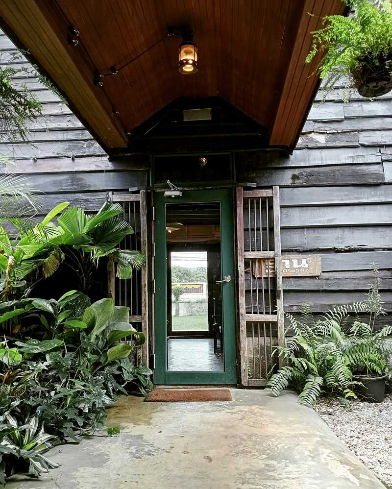 top 16+ คาเฟ่ ตรัง บรรยากาศดีน่าถ่ายรูป เหมาะแก่การนั่งทำงานและไม่ไกลจากตัวเมือง