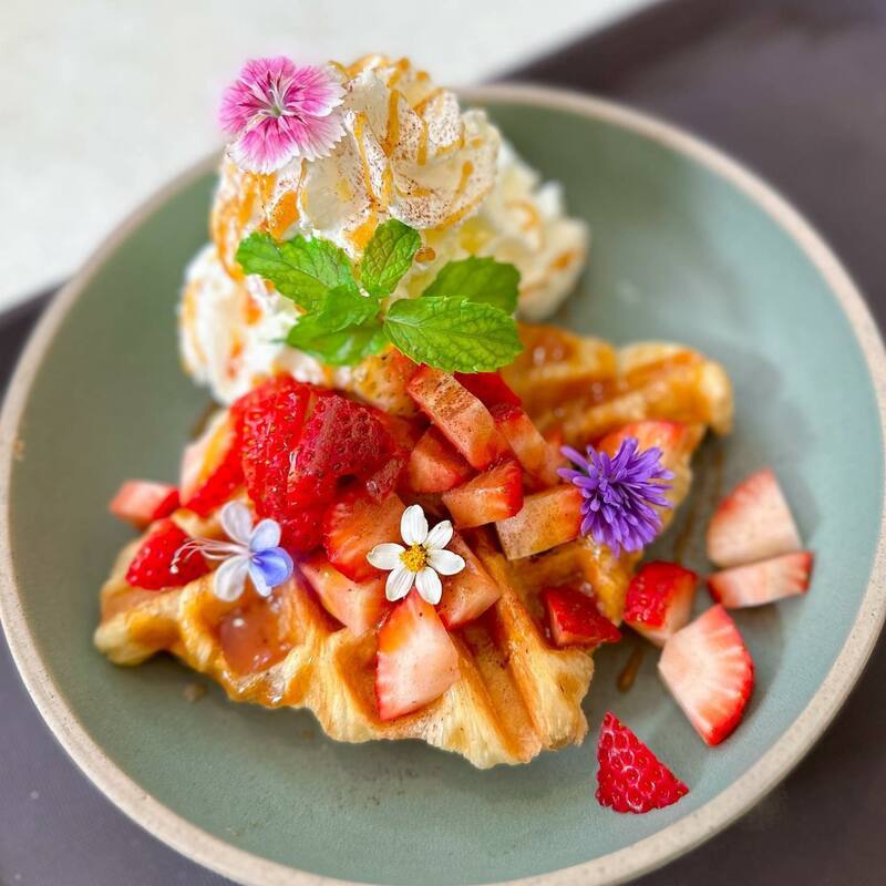 top 16+ คาเฟ่ ตรัง บรรยากาศดีน่าถ่ายรูป เหมาะแก่การนั่งทำงานและไม่ไกลจากตัวเมือง