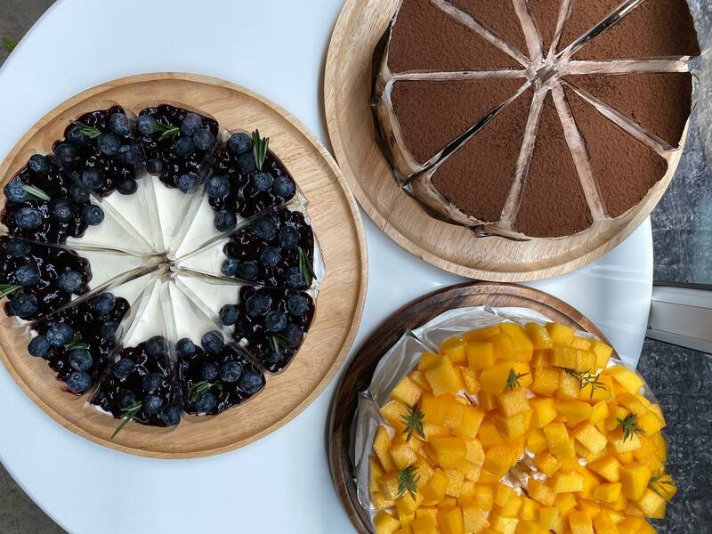 top 16+ คาเฟ่ ตรัง บรรยากาศดีน่าถ่ายรูป เหมาะแก่การนั่งทำงานและไม่ไกลจากตัวเมือง