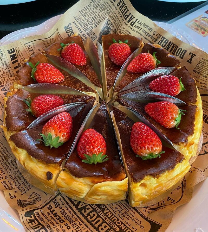 top 16+ คาเฟ่ ตรัง บรรยากาศดีน่าถ่ายรูป เหมาะแก่การนั่งทำงานและไม่ไกลจากตัวเมือง