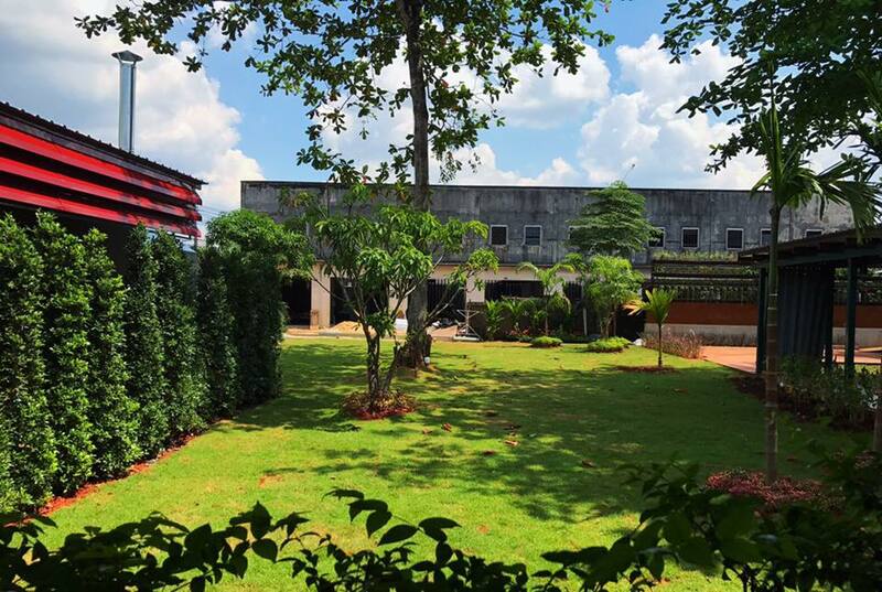 top 16+ คาเฟ่ ตรัง บรรยากาศดีน่าถ่ายรูป เหมาะแก่การนั่งทำงานและไม่ไกลจากตัวเมือง