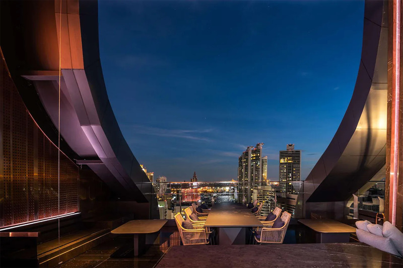 carlton hotel bangkok sukhumvit โรงแรมหรู 5 ดาว ใจกลางย่านสุขุมวิท