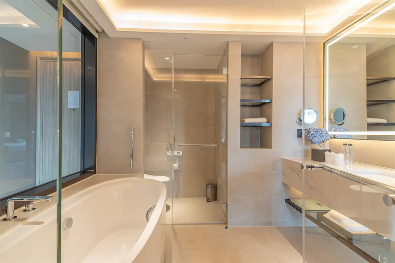 carlton hotel bangkok sukhumvit โรงแรมหรู 5 ดาว ใจกลางย่านสุขุมวิท