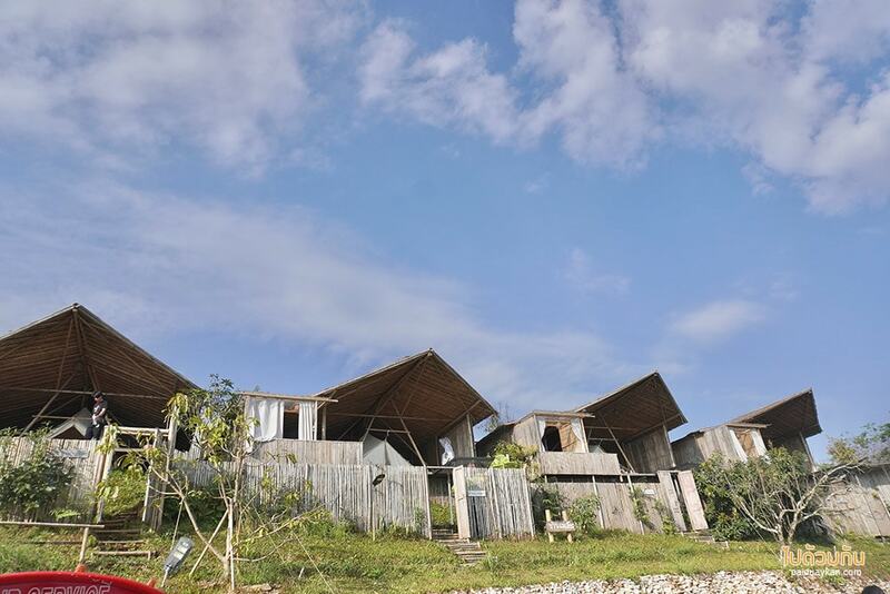 ดอยม่อนเงาะ, เที่ยวแม่แตง, จูเลี๊ยะแคมป์, จูเลี๊ยะแคมป์ ม่อนเงาะ ที่พักวิวเขา ชมหมอกสวยจากหน้าบ้าน