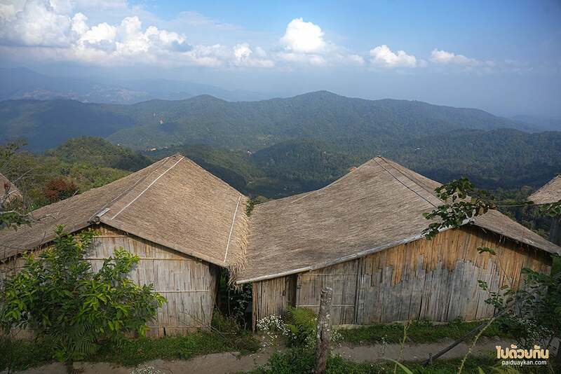 ดอยม่อนเงาะ, เที่ยวแม่แตง, จูเลี๊ยะแคมป์, จูเลี๊ยะแคมป์ ม่อนเงาะ ที่พักวิวเขา ชมหมอกสวยจากหน้าบ้าน