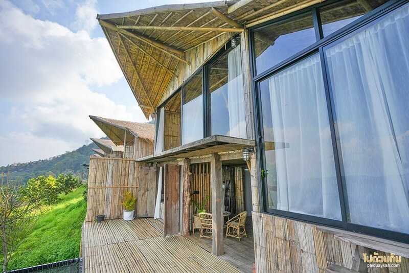 ดอยม่อนเงาะ, เที่ยวแม่แตง, จูเลี๊ยะแคมป์, จูเลี๊ยะแคมป์ ม่อนเงาะ ที่พักวิวเขา ชมหมอกสวยจากหน้าบ้าน