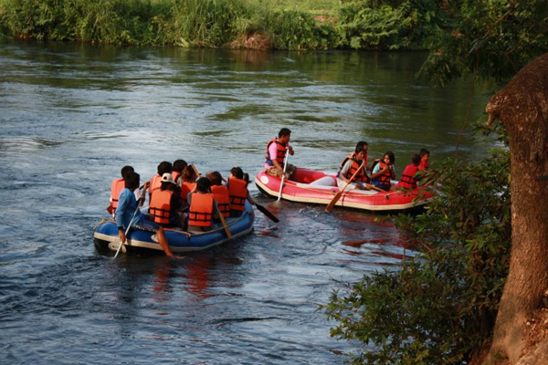 top 7+ ที่พักแก่งกระจาน ที่พักริมแม่น้ำ พร้อมกิจกรรมทางน้ำสุดมันส์