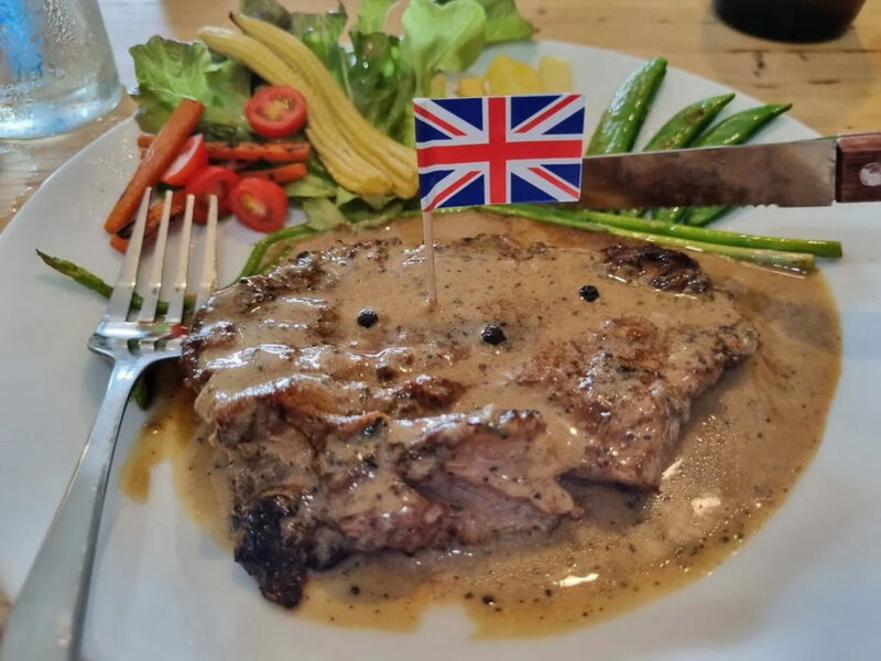 top 12+ ร้านอาหารชลบุรี 2024 ร้านเด็ดเลื่องชื่อ อาหารอร่อย นักชิมต้องไม่พลาด