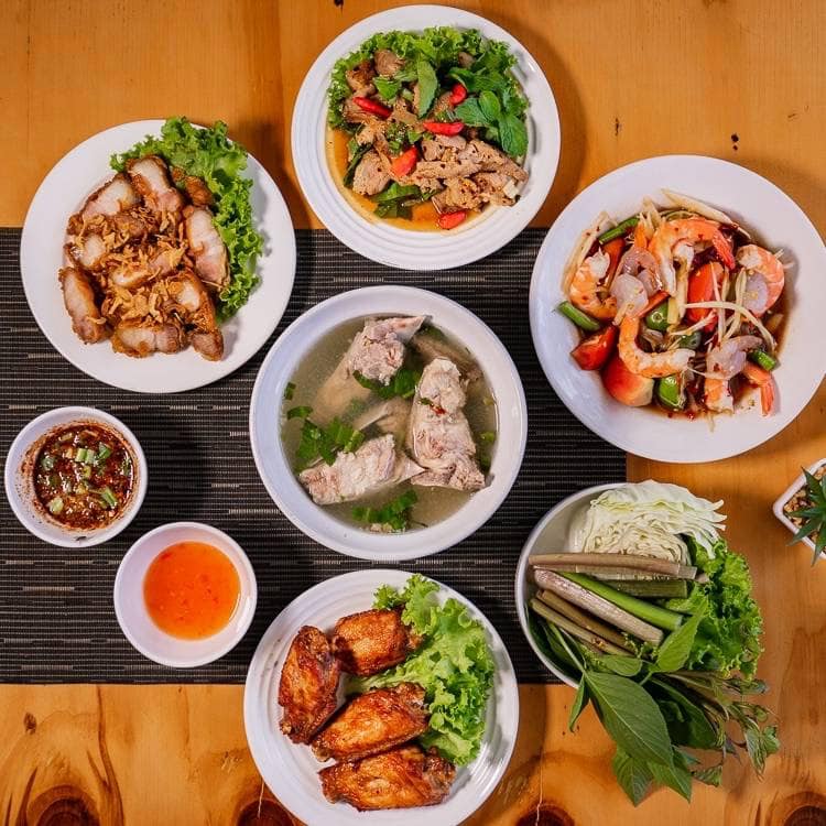 ร้านส้มตำพัทยา แซ่บมากแม่ ! อร่อยซี๊ดจนอยากเช็คอิน