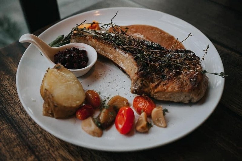 top 14+ ร้านอาหารสัตหีบ 2567 บรรยากาศดี เพลิดเพลินอาหารอร่อย