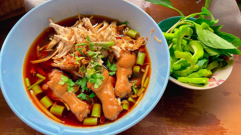 ก๋วยเตี๋ยวไก่มะระ : 13 ร้านก๋วยเตี่ยวไก่มะระ แต่ละร้านบอกเลยว่าเด็ด!