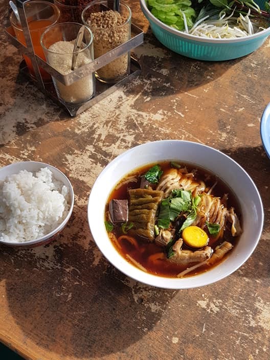 ก๋วยเตี๋ยวไก่มะระ : 13 ร้านก๋วยเตี่ยวไก่มะระ แต่ละร้านบอกเลยว่าเด็ด!