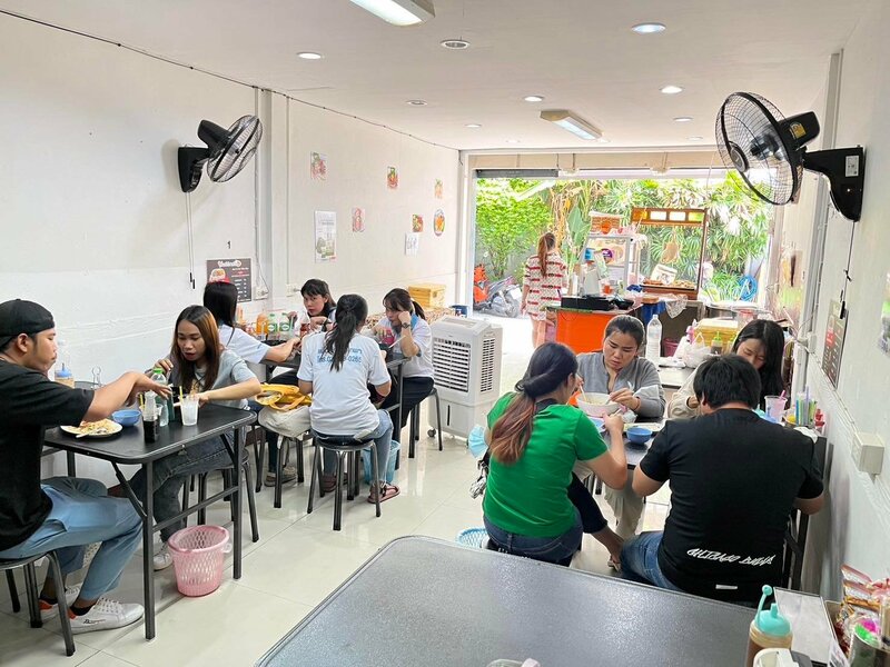 ก๋วยเตี๋ยวไก่มะระ : 13 ร้านก๋วยเตี่ยวไก่มะระ แต่ละร้านบอกเลยว่าเด็ด!