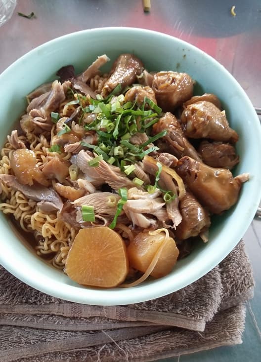 ก๋วยเตี๋ยวไก่มะระ : 13 ร้านก๋วยเตี่ยวไก่มะระ แต่ละร้านบอกเลยว่าเด็ด!