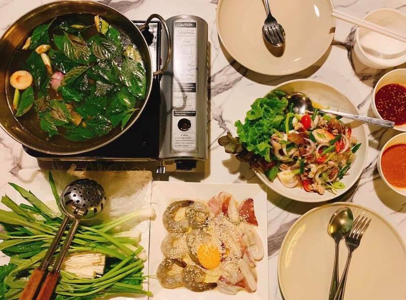 รวม 9 ร้านอาหารและเครื่องดื่ม delivery คัดมาแล้วว่าเด็ด พร้อมอิ่มง่ายๆ แค่ยกหูโทรสั่ง