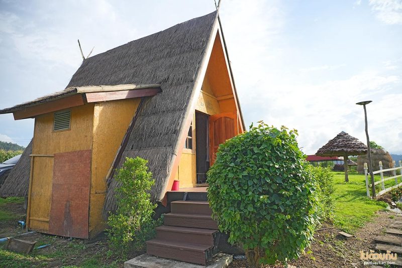 เมืองคอง, ที่พักเมืองคอง, เถียงนา ฟาร์มสเตย์, เถียงนา ฟาร์มสเตย์ เมืองคอง ที่พักหลักร้อย ชมวิวทุ่งนากว้าง