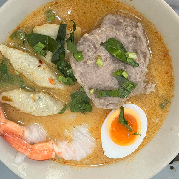 top 6+ ร้านก๋วยเตี๋ยวปากหม้อ หลายไส้ หลายรส เข้มข้นครบเครื่อง ชามเดียวไม่เคยพอ