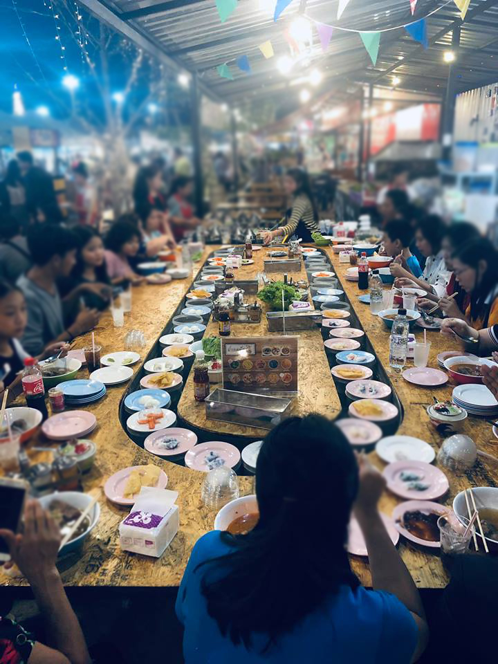 top 6+ ร้านก๋วยเตี๋ยวปากหม้อ หลายไส้ หลายรส เข้มข้นครบเครื่อง ชามเดียวไม่เคยพอ