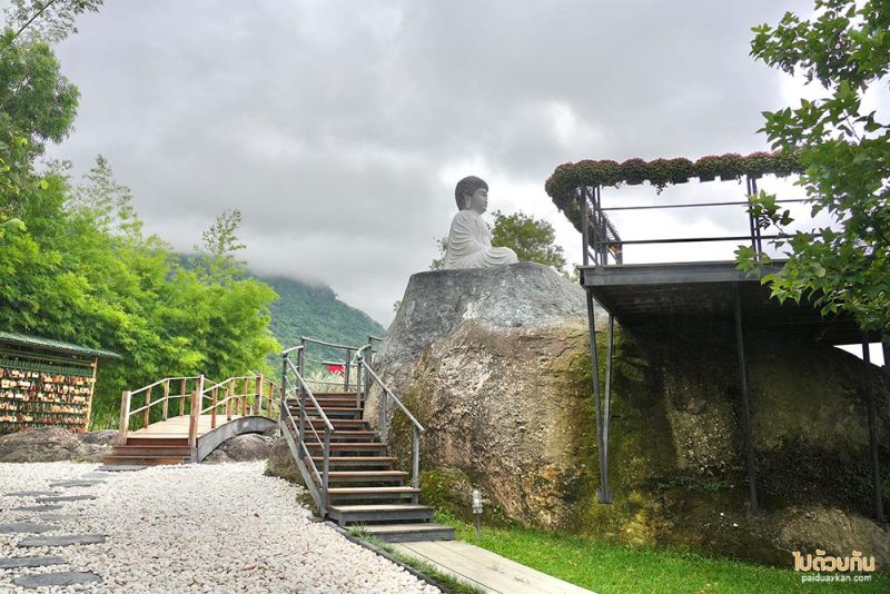 เขาค้อ, เที่ยวเขาค้อ, ร้านกาแฟภูแก้วพีค, จุดชมวิวอุ้งมือยักษ์เขาค้อ, ภูแก้วพีค ร้านกาแฟวิวดี เขาค้อ