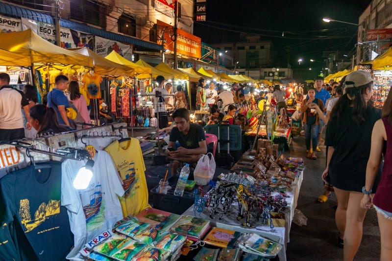 กระบี่, กระบี่ 2024, กระบี่ 2567, จังหวัดกระบี่, ถนนคนเดินกระบี่, ถ้ำพญานาค, ถ้ำพระนาง, ถ้ำไวกิ้ง, ทะเลอันดามัน, ทะเลแหวก กระบี่, ทะเลแหวก อ่าวนาง, ท่าปอมคลองสองน้ํา, ที่เที่ยวกระบี่, ที่เที่ยวกระบี่ 2567, ที่เที่ยวลับ กระบี่, น้ำตกร้อนคลองท่อม, พีพี, วัดคลองท่อม, วัดถ้ำเสือ, วัดถ้ำเสือ กระบี่, สระมรกต, หมู่เกาะพีพี, หมู่เกาะห้า, หมู่เกาะเหลาบิเละ, หาดต้นไทร, หาดพระนาง, หาดอ่าวนาง, หาดไร่เลย์, อ่าวมาหยา, เกาะทับ, เกาะปอดะ, เกาะพีพี, เกาะพีพีดอน, เกาะพีพีเล, เกาะรอก, เกาะลันตา, เกาะลันตาน้อย, เกาะลันตาใหญ่, เกาะหม้อ, เกาะห้อง, เกาะไก่, เกาะไม้ไผ่, เขาขนาบน้ำ, เขาผาค้อม, เที่ยวกระบี่, เที่ยวกระบี่ 2024, เที่ยวกระบี่ 2567, ไร่เลย์, top 20+ ที่เที่ยวกระบี่ [กรกฎาคม 2024] ความงดงามแห่งอันดามัน ตะลุยชมเกาะแห่งสรวงสวรรค์