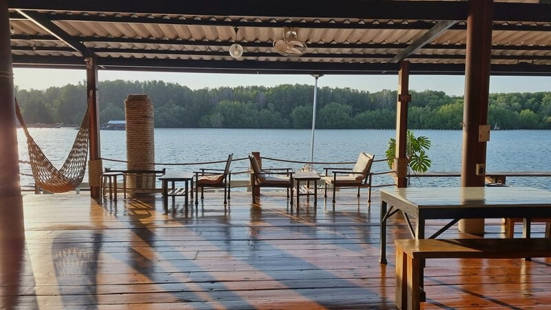 ระยอง, top 10+ โฮมสเตย์ระยอง 2567 บ้านเป็นหลัง นอนชิล กินปู บุฟเฟ่ต์อาหารทะเล ราคาถูก