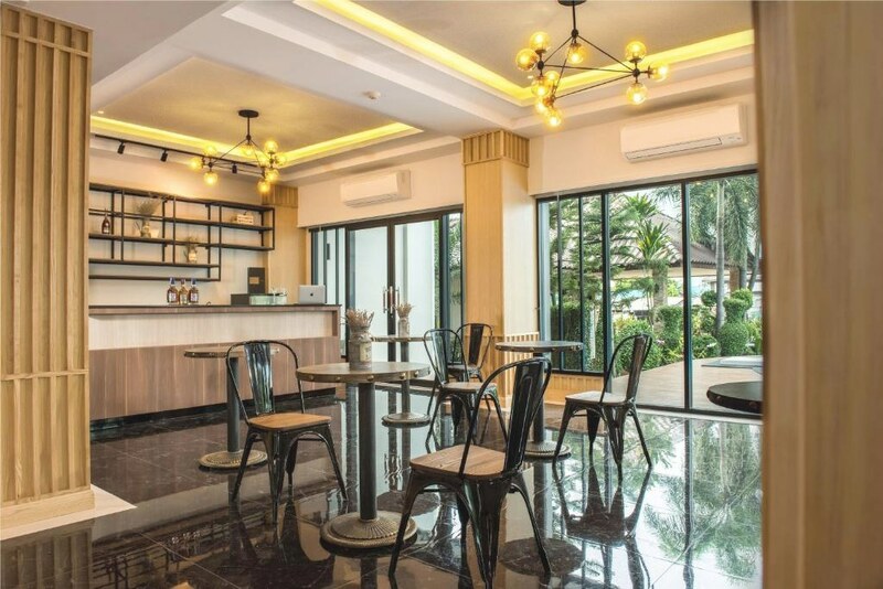 ที่พัก ใกล้สนามบินสุวรรณภูมิ, ที่พัก ใกล้สุวรรณภูมิ, ที่พักลาดกระบัง, ที่พักสุวรรณภูมิ, ที่พักสุวรรณภูมิ 2024, ที่พักสุวรรณภูมิ 2567, ที่พักใกล้สนามบินสุวรรณภูมิ มีรถรับส่งฟรี, ที่พักใกล้สุวรรณภูมิ, ที่พักใกล้สุวรรณภูมิ 2024, ที่พักใกล้สุวรรณภูมิ 2567, ที่พักใกล้สุวรรณภูมิ มีรถรับส่ง, ลาดกระบัง, สนามบินสุวรรณภูมิ, โรงแรม ลาดกระบัง, โรงแรม แถวสุวรรณภูมิ, โรงแรม ใกล้สนามบิน, โรงแรม ใกล้สนามบินสุวรรณภูมิ, โรงแรม ใกล้สุวรรณภูมิ, โรงแรมสนามบินสุวรรณภูมิ, โรงแรมใกล้สนามบินสุวรรณภูมิ มีรถรับส่งฟรี, โรงแรมใกล้สุวรรณภูมิ 2567, top 15+ โรงแรม ใกล้สนามบินสุวรรณภูมิ [กรกฎาคม 2024] เดินทางสะดวก มีบริการรับ-ส่ง สนามบิน