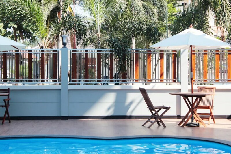 ที่พัก ใกล้สนามบินสุวรรณภูมิ, ที่พัก ใกล้สุวรรณภูมิ, ที่พักลาดกระบัง, ที่พักสุวรรณภูมิ, ที่พักสุวรรณภูมิ 2024, ที่พักสุวรรณภูมิ 2567, ที่พักใกล้สนามบินสุวรรณภูมิ มีรถรับส่งฟรี, ที่พักใกล้สุวรรณภูมิ, ที่พักใกล้สุวรรณภูมิ 2024, ที่พักใกล้สุวรรณภูมิ 2567, ที่พักใกล้สุวรรณภูมิ มีรถรับส่ง, ลาดกระบัง, สนามบินสุวรรณภูมิ, โรงแรม ลาดกระบัง, โรงแรม แถวสุวรรณภูมิ, โรงแรม ใกล้สนามบิน, โรงแรม ใกล้สนามบินสุวรรณภูมิ, โรงแรม ใกล้สุวรรณภูมิ, โรงแรมสนามบินสุวรรณภูมิ, โรงแรมใกล้สนามบินสุวรรณภูมิ มีรถรับส่งฟรี, โรงแรมใกล้สุวรรณภูมิ 2567, top 15+ โรงแรม ใกล้สนามบินสุวรรณภูมิ [กรกฎาคม 2024] เดินทางสะดวก มีบริการรับ-ส่ง สนามบิน