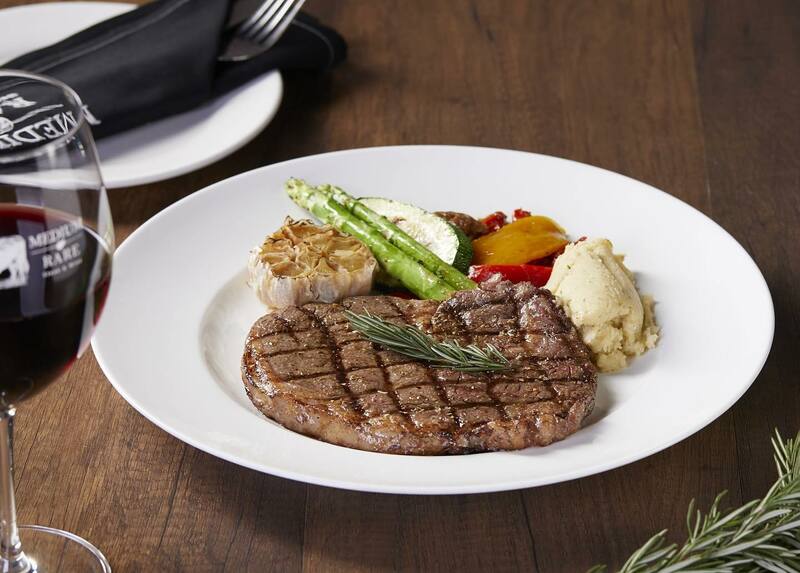 นุ่มชุ่มลิ้น ฟินให้หนัก! กันคำต่อคำกับ 6 ร้านสเต๊กพรีเมียม @กรุงเทพฯ