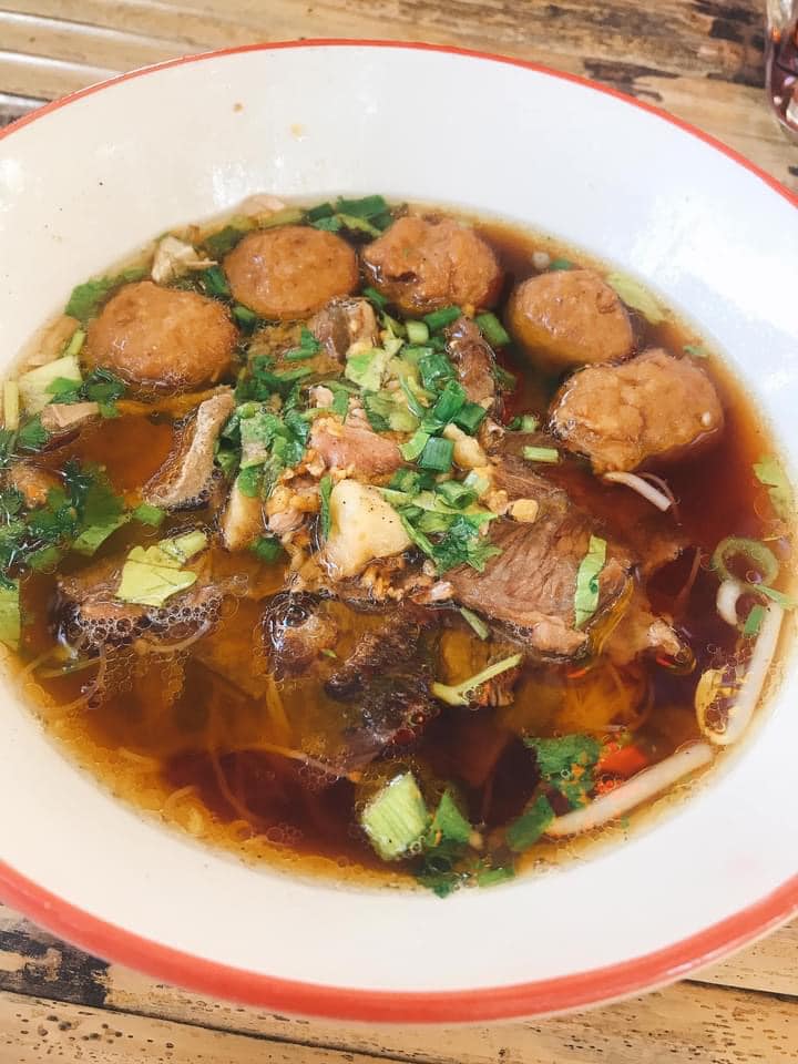 ร้านก๋วยเตี๋ยว ระยอง : รวมร้านก๋วยเตี๋ยวน่าแวะ เจ้าเด็ด ประจำจังหวัดระยอง