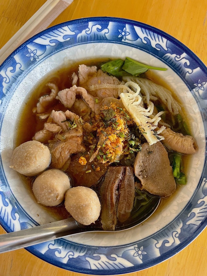 ร้านก๋วยเตี๋ยว ระยอง : รวมร้านก๋วยเตี๋ยวน่าแวะ เจ้าเด็ด ประจำจังหวัดระยอง