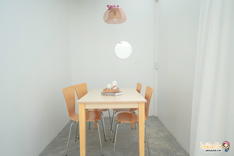 ร้านกาแฟนครนายก, sleek cafe นครนายก, ร้านกาแฟองครักษ์, sleek cafe คาเฟ่สไตล์มินิมอล ย่านองค์รักษ์