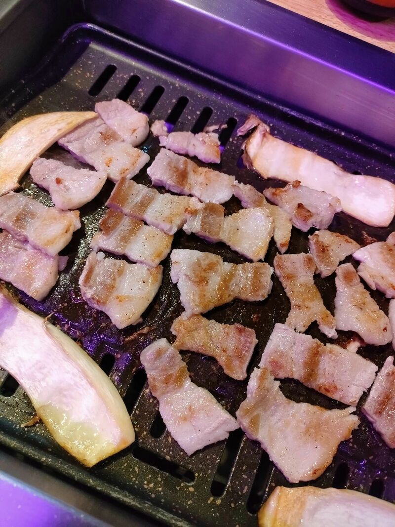 ปิ้งย่าง ชาบู สะพานควาย : เดินทางง่าย อิ่มจนต้องร้องขอชีวิต!