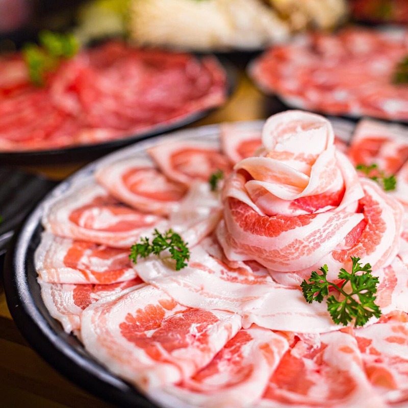 ปิ้งย่าง ชาบู สะพานควาย : เดินทางง่าย อิ่มจนต้องร้องขอชีวิต!