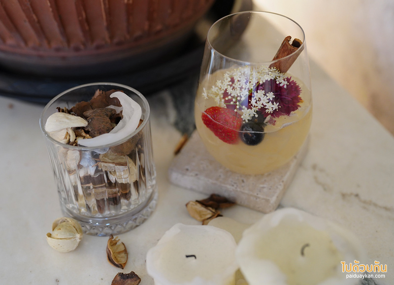 คาเฟ่โชคชัยสี่, yellow teeth, คาเฟ่ลาดพร้าว, yellow teeth sip n’ snap  คาเฟ่วินเทจสุดเท่ รสชาติพรีเมียม