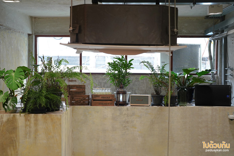 คาเฟ่โชคชัยสี่, yellow teeth, คาเฟ่ลาดพร้าว, yellow teeth sip n’ snap  คาเฟ่วินเทจสุดเท่ รสชาติพรีเมียม