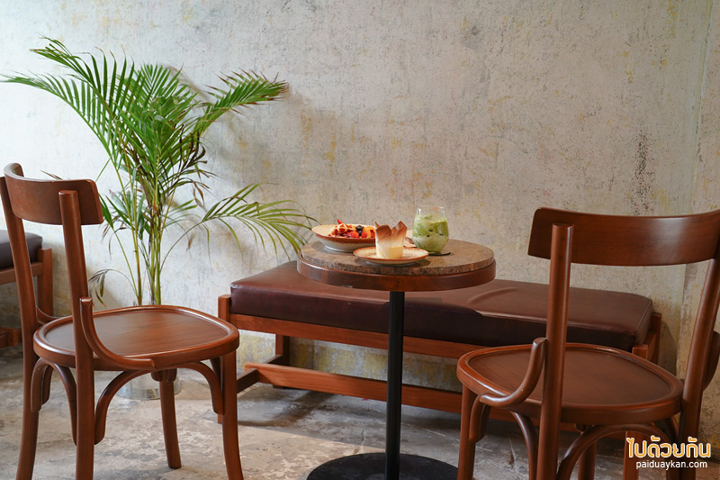 คาเฟ่โชคชัยสี่, yellow teeth, คาเฟ่ลาดพร้าว, yellow teeth sip n’ snap  คาเฟ่วินเทจสุดเท่ รสชาติพรีเมียม