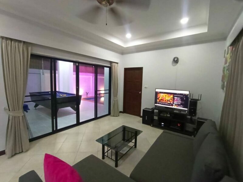 house beach poolvilla pattaya หรูหรา เงียบสงบ