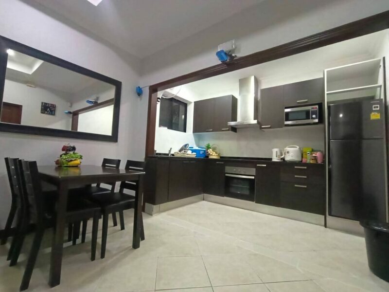 house beach poolvilla pattaya หรูหรา เงียบสงบ